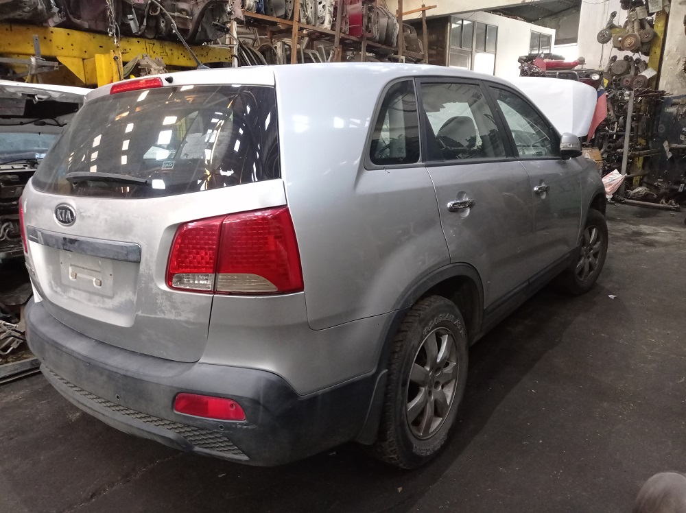 EJE Kia SORENTO 2.4LTS. 2010  USADO  EN DESARME